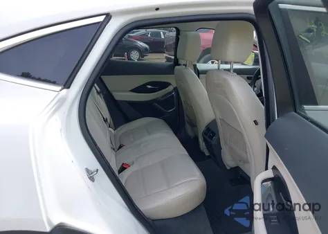 2018 Jaguar E-Pace Se из США, поврежденный, VIN SADFP2FX9J1Z30579